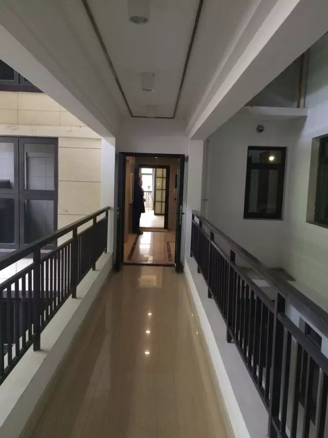 康 橋朗城樣板間