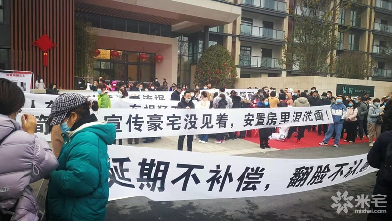 碧源月湖