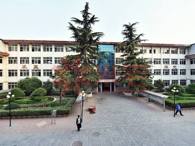 郑州市第101中学(原郑铁一中)