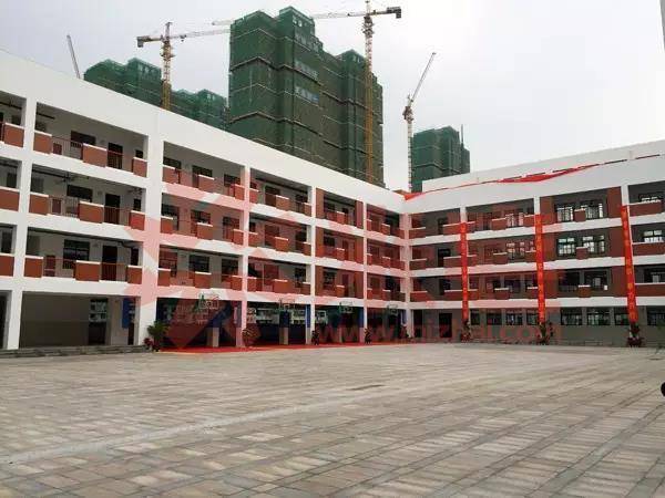 郑州丽水外国语学校(七中分校)